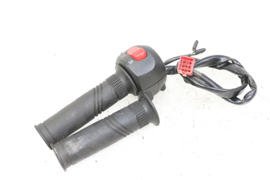 photo de RECHTS SCHALTER SYM JOYMAX 125 (2010 - 2017) - Gesamtansicht des Produkts