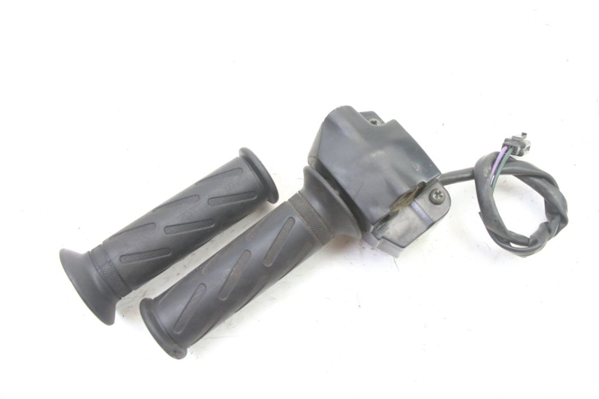 photo de RECHTER LENKERHEBEL PEUGEOT KISBEE 2T 50 (2010 - 2017) - Alternative Perspektive