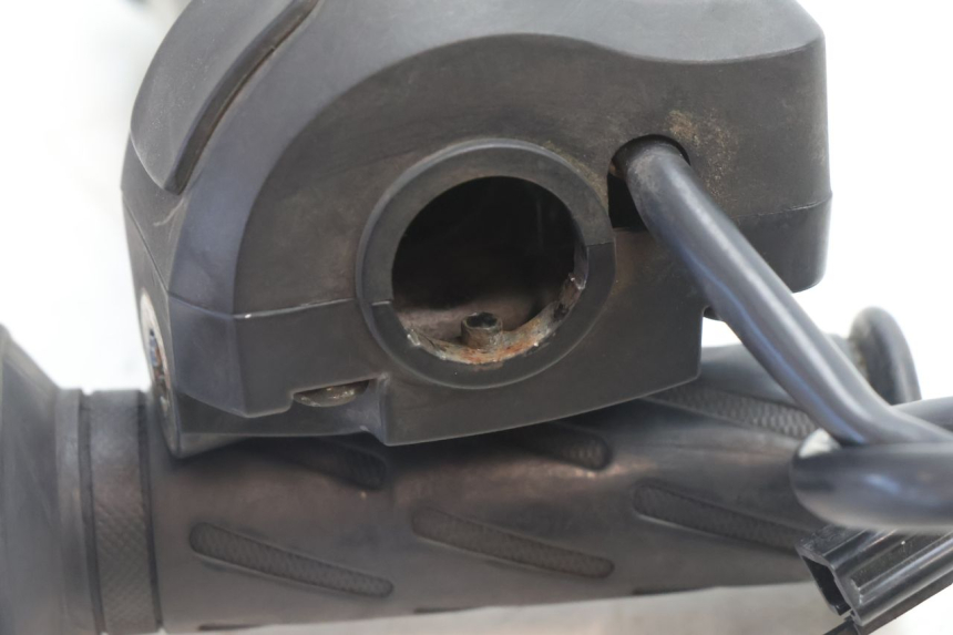 photo de RECHTER LENKERHEBEL PEUGEOT KISBEE 2T 50 (2010 - 2017) - Geprüftes Gebrauchtteil