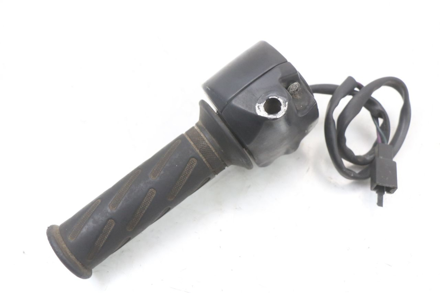 photo de RECHTER LENKERHEBEL PEUGEOT KISBEE 4T 50 (2010 - 2017) - Zoom auf Gebrauchszustand