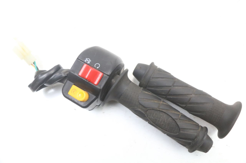 photo de RECHTS SCHALTER ORCAL KITE 4T 50 (2019 - 2023) - Hauptansicht