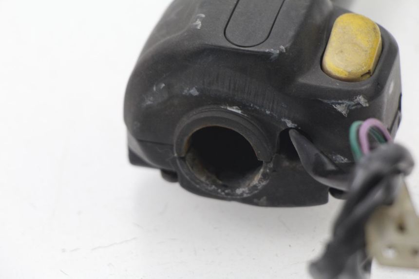 photo de RECHTS SCHALTER PEUGEOT LOOXOR 50 (2001 - 2004) - Zoom auf Gebrauchszustand