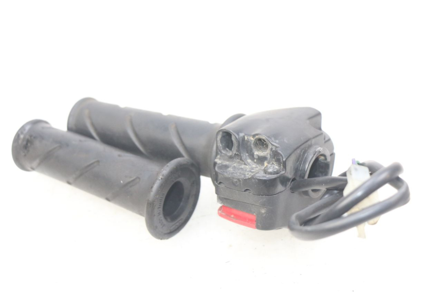 photo de RECHTER LENKERHEBEL PEUGEOT LUDIX 50 (2008 - 2017) - Zoom auf Gebrauchszustand