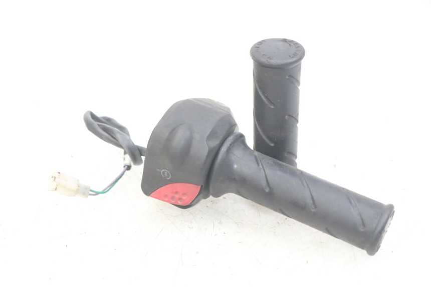 photo de RECHTER LENKERHEBEL PEUGEOT LUDIX 50 (2005 - 2007) - Hauptansicht