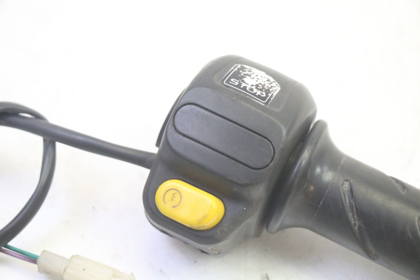 photo de RECHTER LENKERHEBEL PEUGEOT LUDIX 50 (2008 - 2017) - Detailansicht des Bauteils