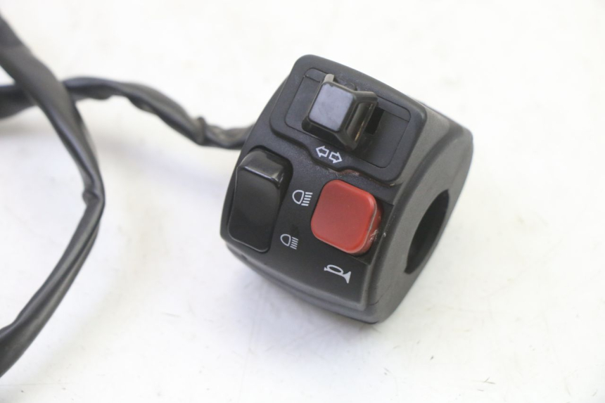 photo de RECHTS SCHALTER RIEJU MRT 50 (2018 - 2021) - Technische Nahaufnahme