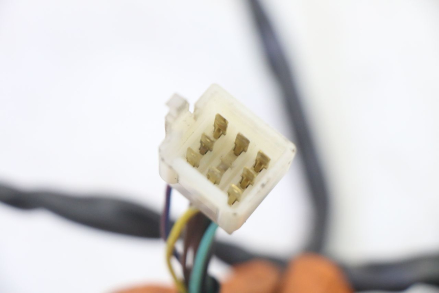 photo de RECHTS SCHALTER RIEJU MRT 50 (2018 - 2021) - Oberflächenzustand und Material