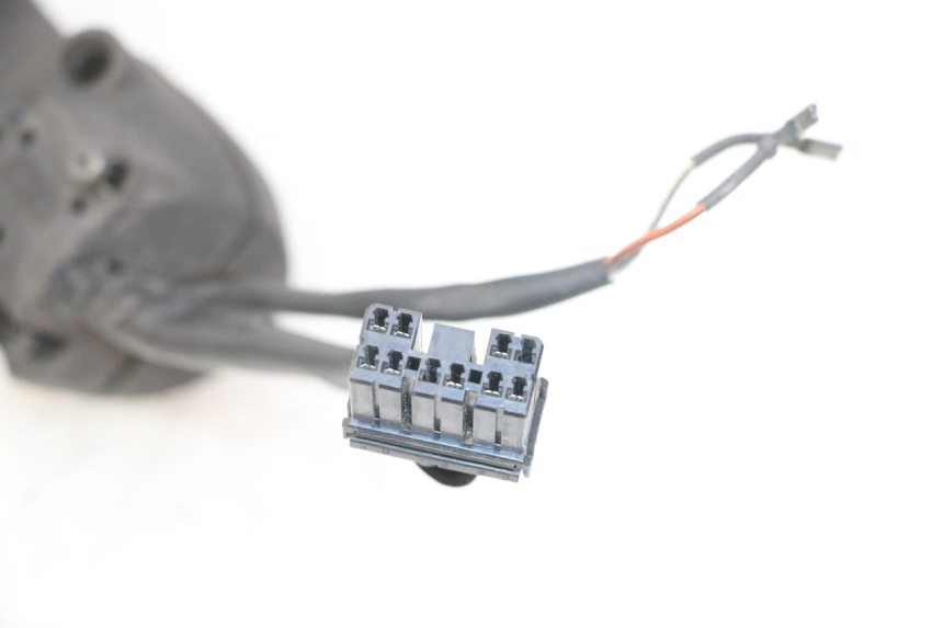 photo de RECHTER LENKERHEBEL GILERA NEXUS 125 (2009 - 2013) - Zoom auf Gebrauchszustand