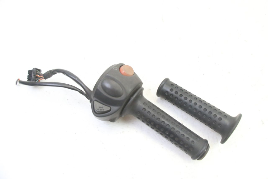 photo de RECHTER LENKERHEBEL GILERA NEXUS 125 (2009 - 2013) - Hauptansicht