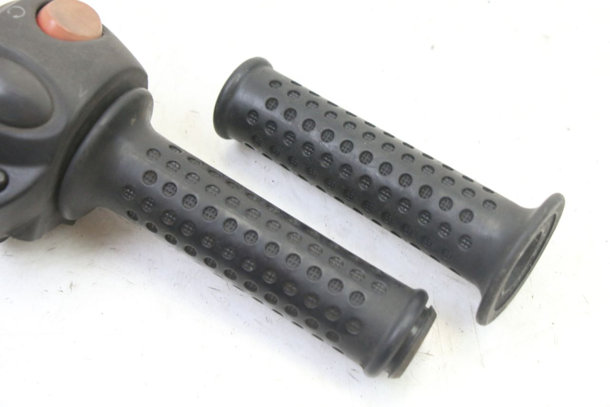 photo de RECHTER LENKERHEBEL GILERA NEXUS 125 (2009 - 2013) - Zoom auf Gebrauchszustand