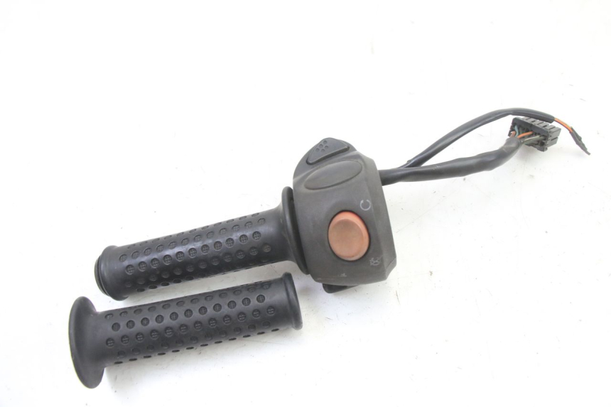 photo de RECHTER LENKERHEBEL GILERA NEXUS 125 (2009 - 2013) - Alternative Perspektive