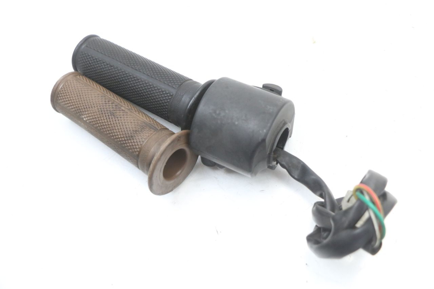 photo de RECHTS SCHALTER JM MOTORS OLDIES 4T 50 (2010 - 2020) - Alternative Perspektive