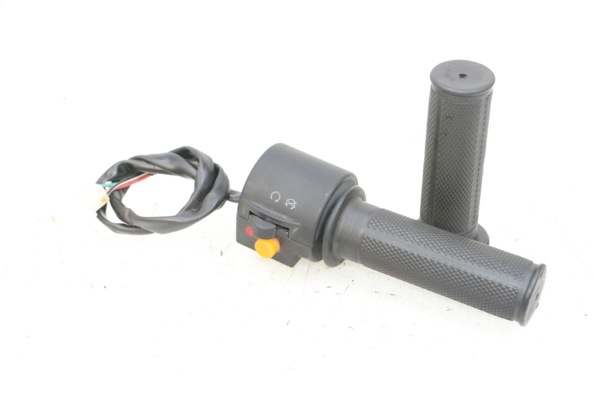 photo de RECHTS SCHALTER JM MOTORS OLDIES 4T 50 (2010 - 2020) - Hauptansicht