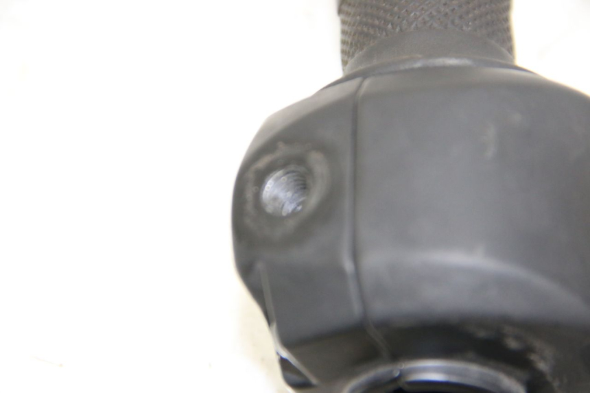 photo de RECHTER LENKERHEBEL IMF INDUSTRIE PACH 4T 50 (2009 - 2018) - Details der Befestigungspunkte