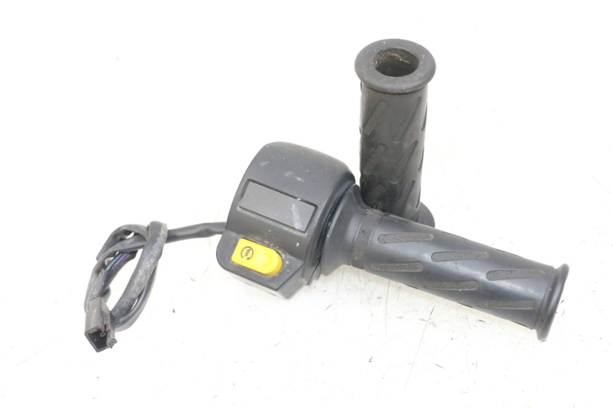 photo de RECHTS SCHALTER PEUGEOT VIVACITY 125 (2010 - 2017) - Hauptansicht