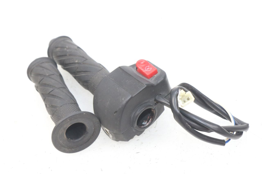 photo de RECHTS SCHALTER IMF INDUSTRIE PTIO 2 50 (2014 - 2017) - Alternative Perspektive