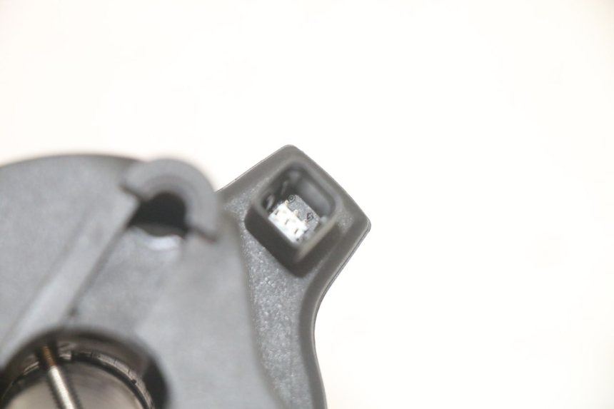 photo de RECHTS SCHALTER BMW R GS 1250 (2021 - 2024) - Oberflächenzustand und Material