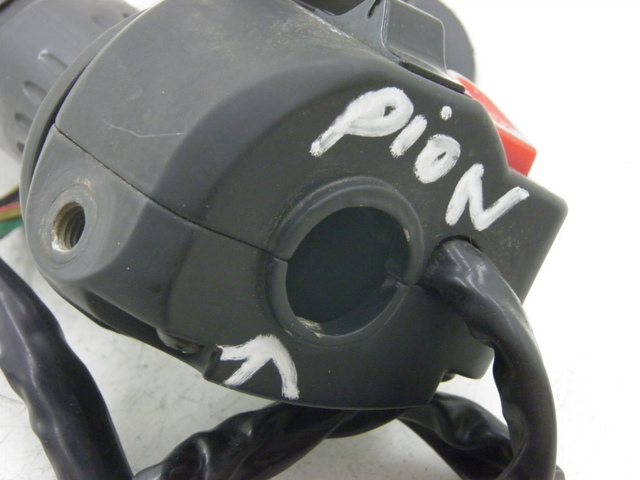 photo de RECHTS SCHALTER ROADSIGN WALLABY 50 (2009 - 2014) - Detailansicht des Bauteils