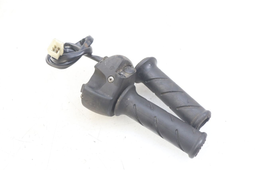 photo de RECHTER LENKERHEBEL PEUGEOT SATELIS 125 (2010 - 2012) - Alternative Perspektive