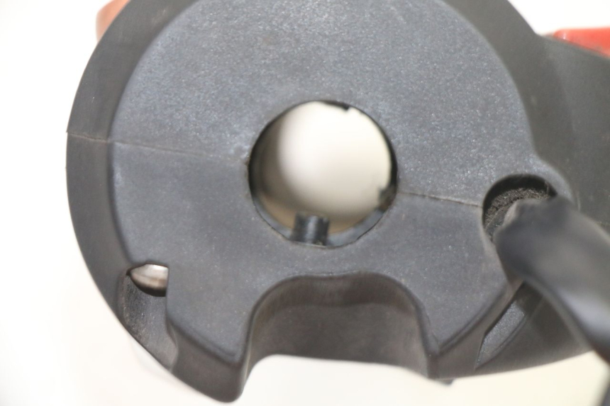 photo de RECHTS SCHALTER PEUGEOT SATELIS 125 (2013 - 2018) - Gesamtansicht des Produkts