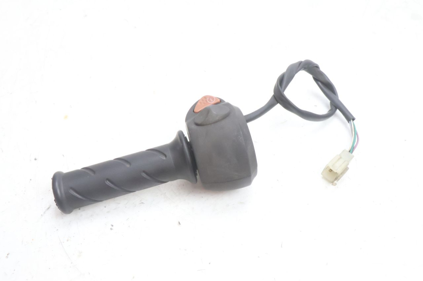photo de RECHTER LENKERHEBEL PEUGEOT SATELIS 125 (2006 - 2009) - Technische Nahaufnahme