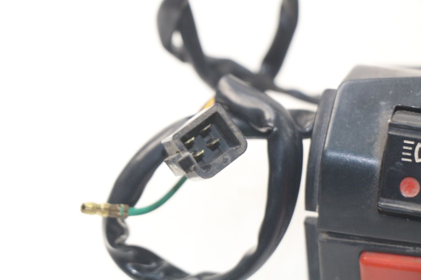 photo de RECHTS SCHALTER PEUGEOT SC 50 (1988 - 1992) - Zoom auf Gebrauchszustand