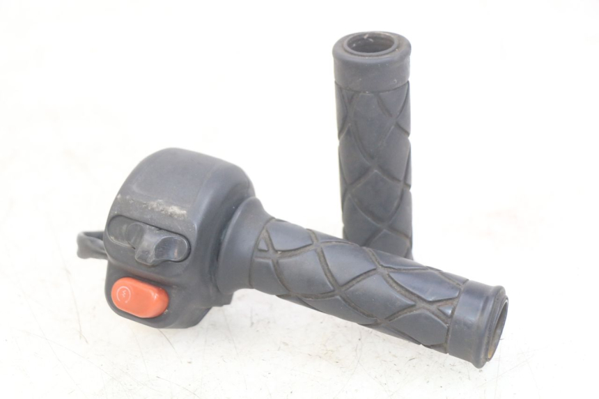 photo de RECHTER LENKERHEBEL MBK SKYLINER 125 (1998 - 2001) - Hauptansicht