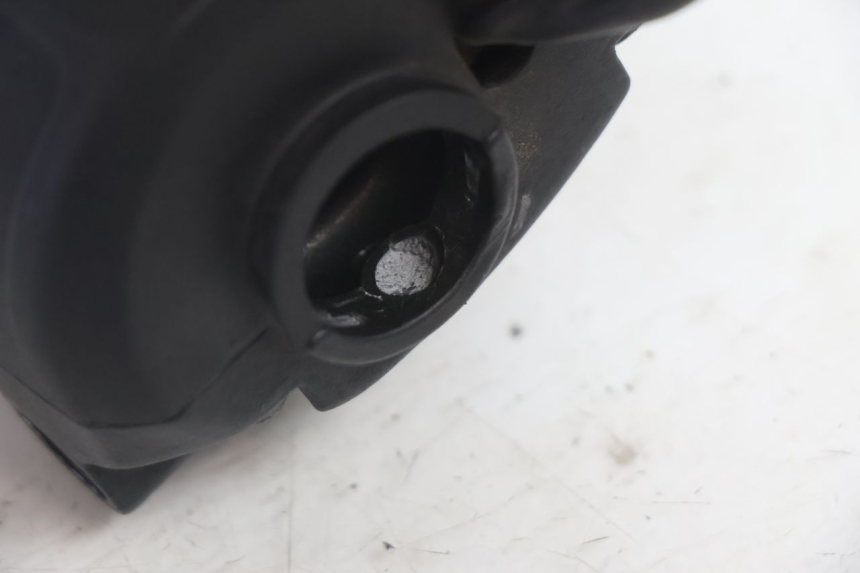 photo de RECHTER LENKERHEBEL PEUGEOT SPEEDFIGHT LC 50 (1996 - 2002) - Details der Befestigungspunkte