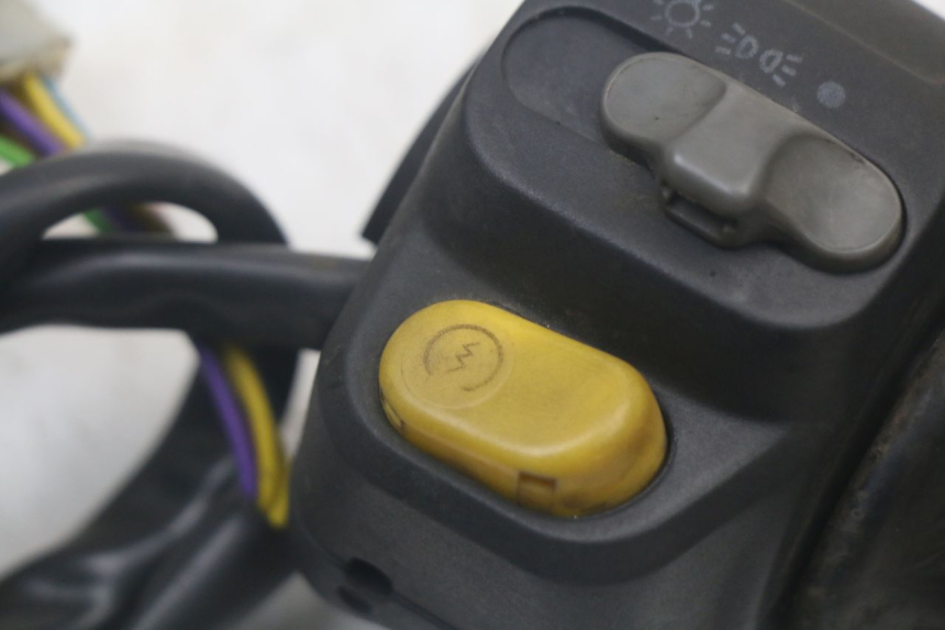 photo de RECHTER LENKERHEBEL PEUGEOT SPEEDFIGHT 100 (1997 - 2007) - Alternative Perspektive