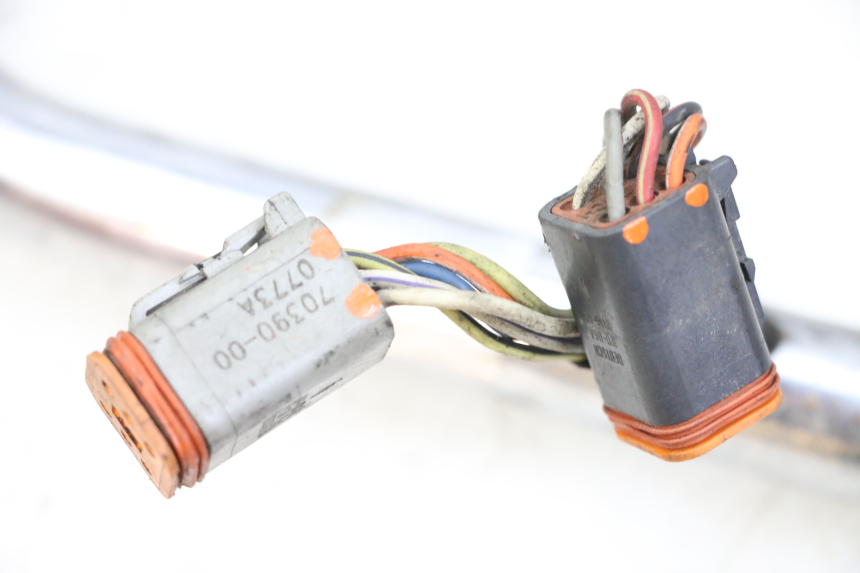 photo de RECHTS SCHALTER HARLEY DAVIDSON SPORTSTER XL CUSTOM 1200 (2003 - 2004) - Geprüftes Gebrauchtteil