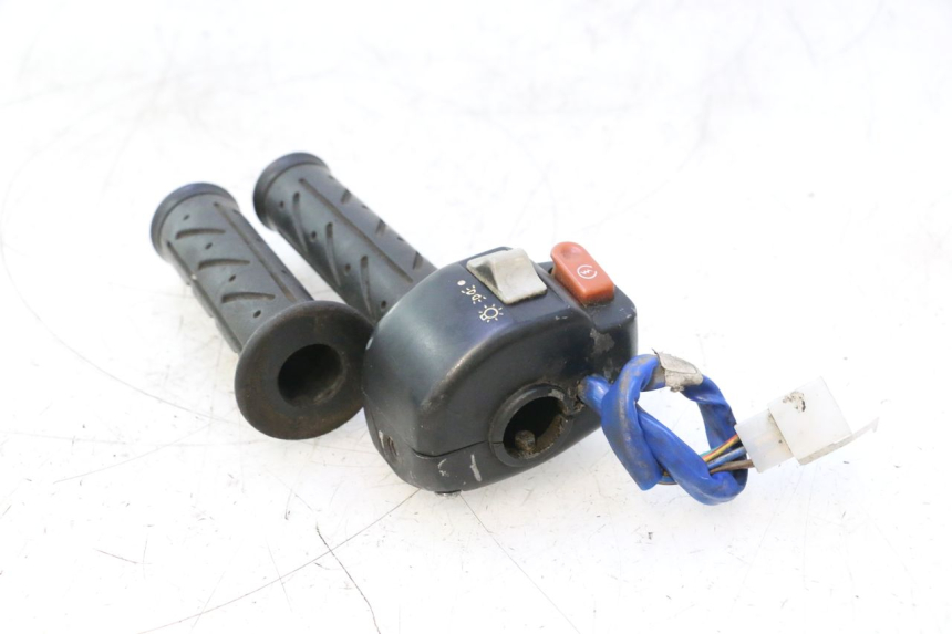 photo de RECHTS SCHALTER KYMCO SUPER 8 2T 50 (2007 - 2013) - Alternative Perspektive
