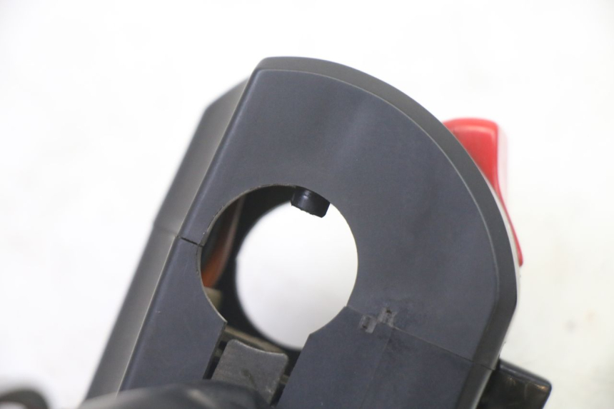 photo de RECHTS SCHALTER SUZUKI SV S 650 (2003 - 2009) - Gesamtansicht des Produkts