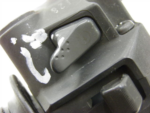 photo de RECHTS SCHALTER SYM GTS 125 (2005 - 2008) - Gesamtansicht des Produkts