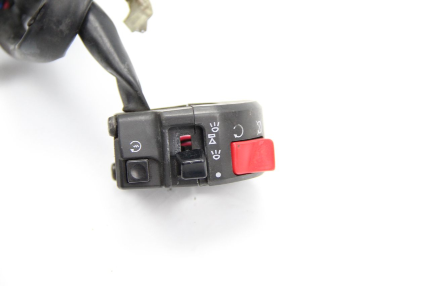 photo de RECHTER LENKERHEBEL YAMAHA TDM ABS 900 (2002 - 2014) - Detailansicht des Bauteils