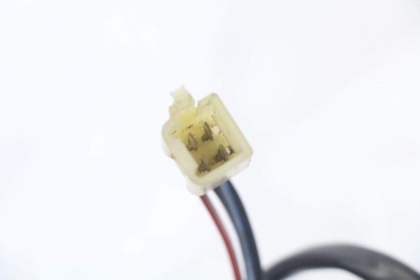 photo de RECHTS SCHALTER YAMAHA TDR DELTABOX 125 (1997 - 2003) - Oberflächenzustand und Material