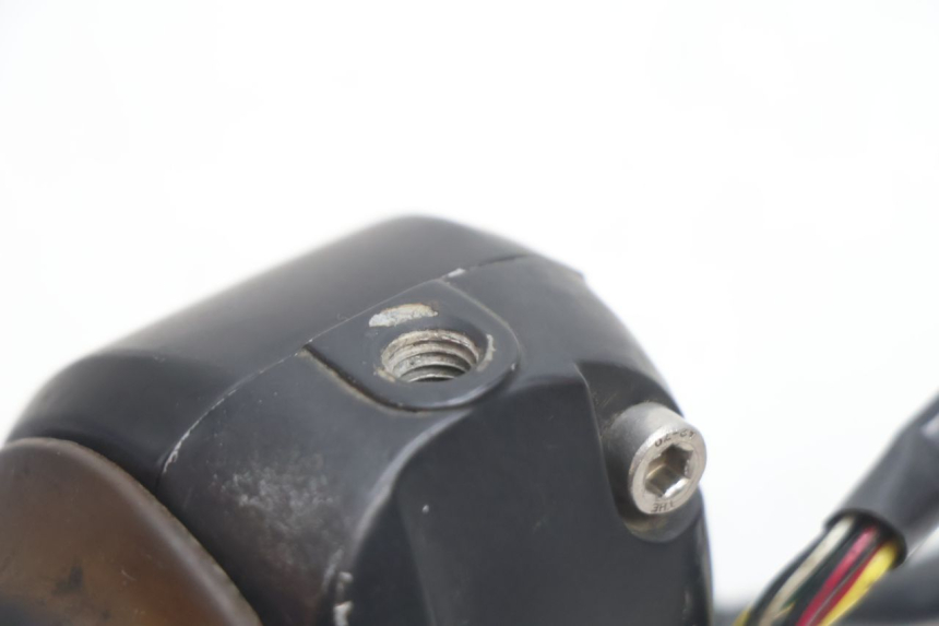 photo de RECHTER LENKERHEBEL PEUGEOT V-CLIC VCLIC 50 (2007 - 2013) - Details der Befestigungspunkte