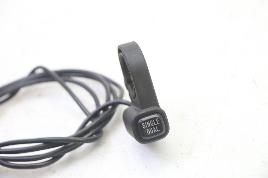 photo de RECHTSKOMPONENTE DUALTRON VICTOR LIMITED 1 - Detailansicht des Bauteils