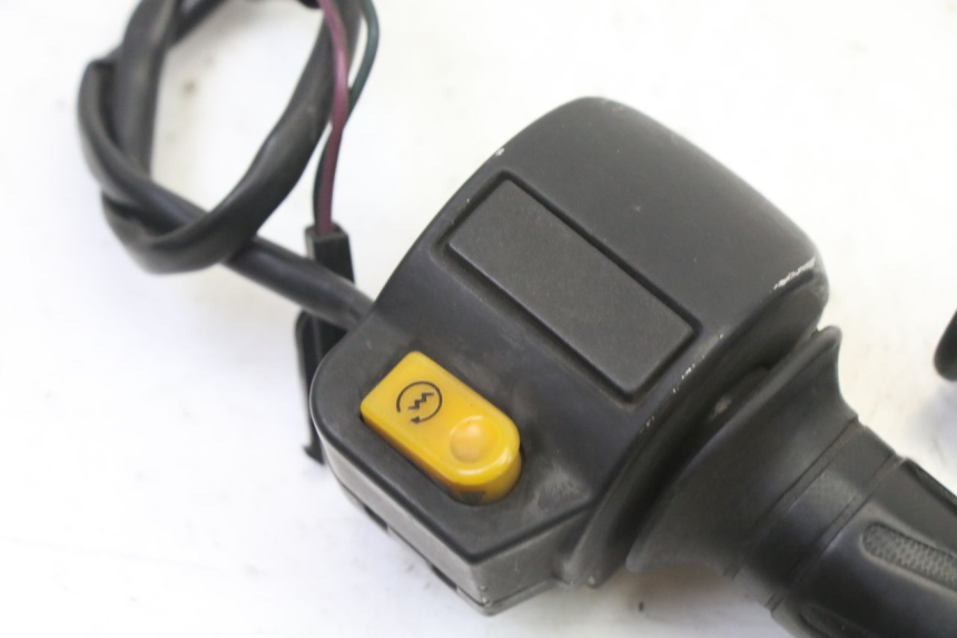 photo de RECHTER LENKERHEBEL PEUGEOT VIVACITY NEW 4T 50 (2008 - 2017) - Detailansicht des Bauteils