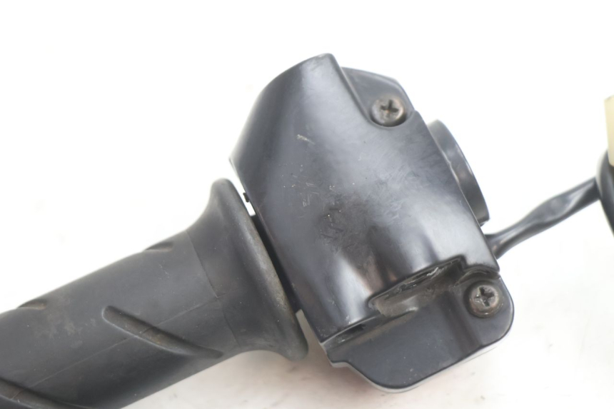 photo de RECHTER LENKERHEBEL PEUGEOT VIVACITY 50 (2004 - 2009) - Technische Nahaufnahme