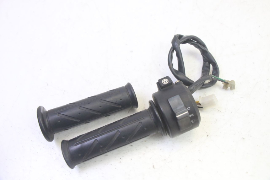 photo de RECHTER LENKERHEBEL DAELIM VJ ROADWIN FI 125 (2008 - 2017) - Technische Nahaufnahme