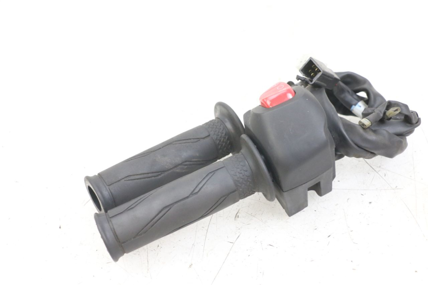 photo de RECHTER LENKERHEBEL YAMAHA XMAX X-MAX ABS 125 (2017 - 2020) - Technische Nahaufnahme