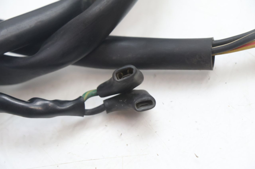 photo de RECHTS SCHALTER HONDA XRV AFRICA TWIN 750 (1990 - 1992) - Details der Befestigungspunkte