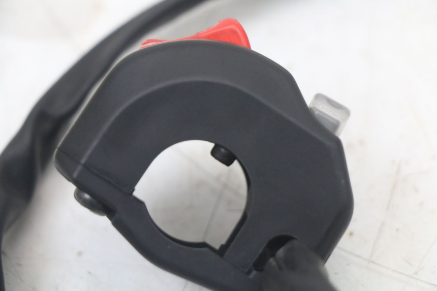 photo de RECHTS SCHALTER YAMAHA FZ1 FAZER 1000 (2007 - 2009) - Gesamtansicht des Produkts