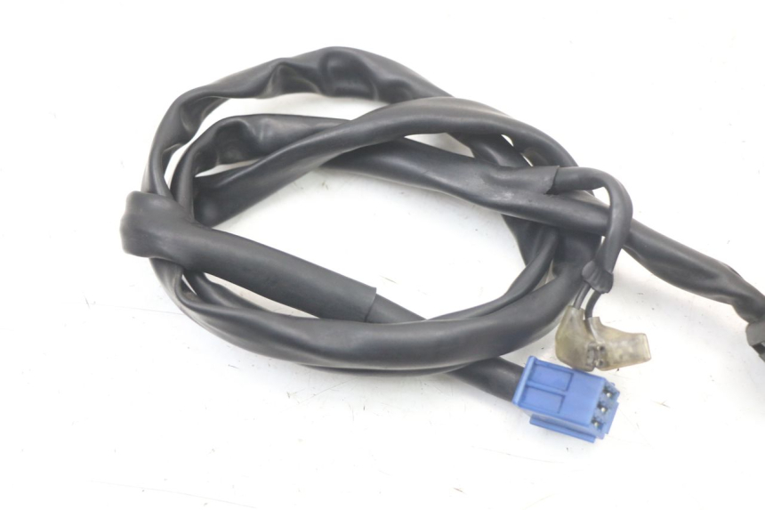 photo de RECHTS SCHALTER YAMAHA FZ1 FAZER 1000 (2007 - 2009) - Details der Befestigungspunkte