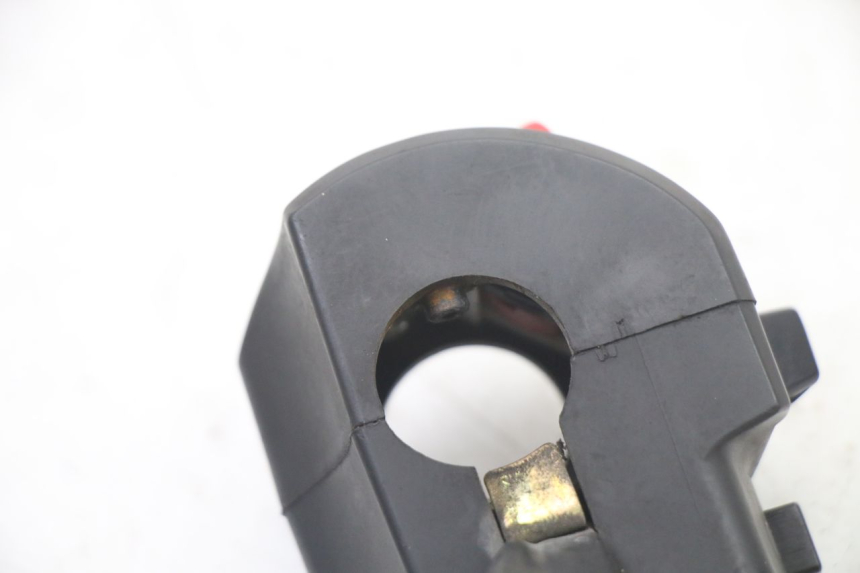 photo de RECHTER LENKERHEBEL YAMAHA FZS FAZER 600 (2001 - 2003) - Details der Befestigungspunkte