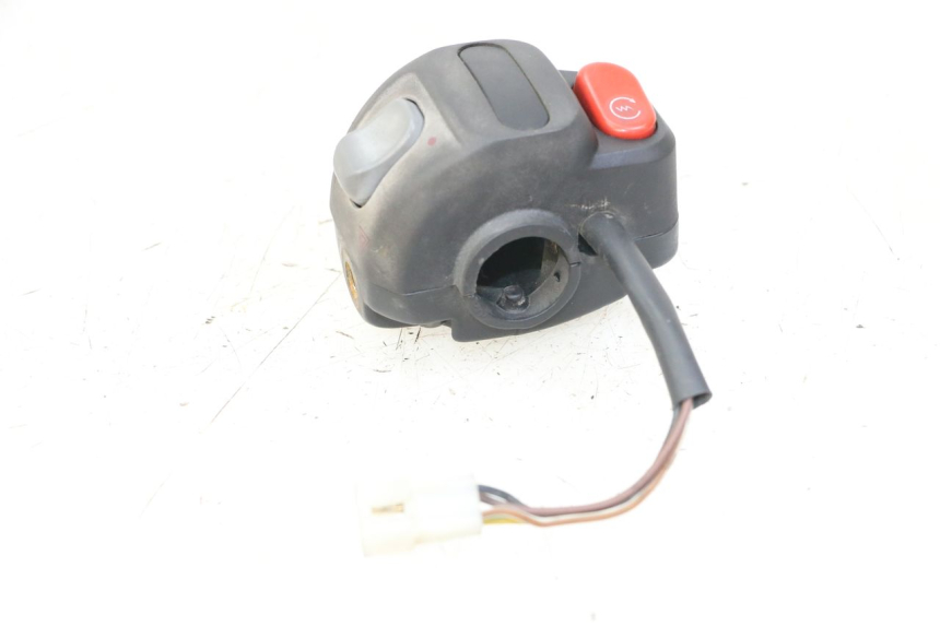 photo de RECHTER LENKERHEBEL YAMAHA YP MAJESTY 125 (2007 - 2010) - Zoom auf Gebrauchszustand