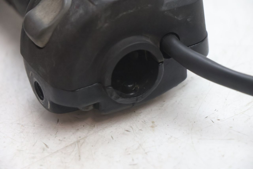 photo de RECHTER LENKERHEBEL YAMAHA YP MAJESTY 125 (2002 - 2006) - Geprüftes Gebrauchtteil