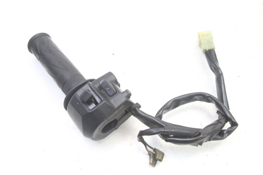 photo de RECHTS SCHALTER YAMAHA YP X-MAX XMAX 400 (2014 - 2017) - Alternative Perspektive