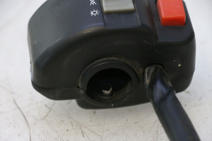 photo de RECHTER LENKERHEBEL UNIVERSAL BIKE ZN50QT-11B 50 (2018 - 2021) - Detailansicht des Bauteils