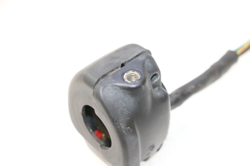 photo de RECHTER LENKERHEBEL UNIVERSAL BIKE ZN50QT-11B 50 (2018 - 2021) - Details der Befestigungspunkte